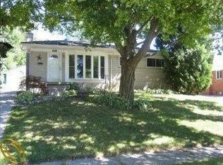 832 Duke, Milford, MI 48381