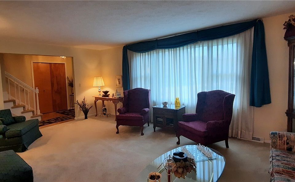 3990 Skyview Dr, Brunswick, OH 44212 Zillow