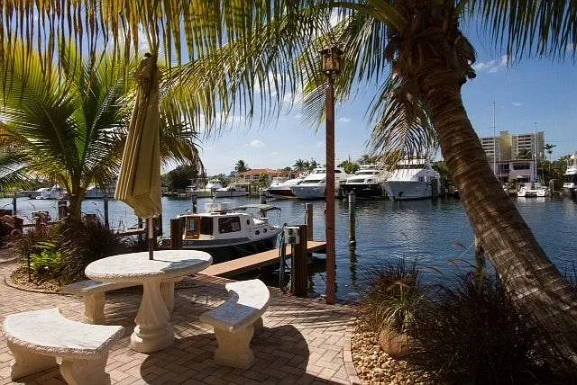 Dock