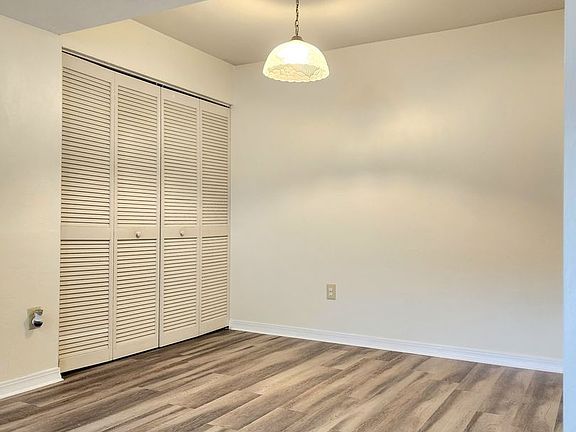 3rd image of 2360 SW Archer Rd APT 407