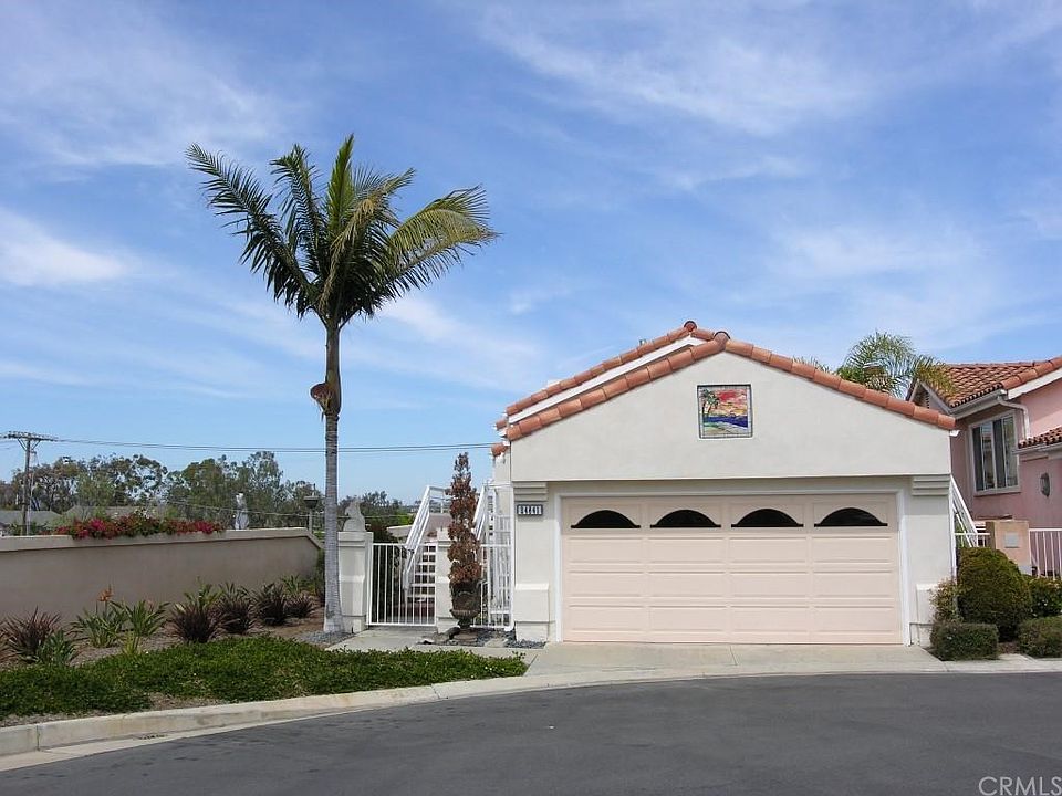 2nd image of 24841 Seagate Dr