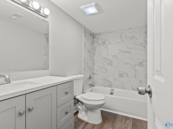 huntsville-alabama-448589712 picture