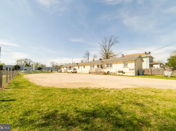323 W Peach St APT B, Vineland, NJ 08360