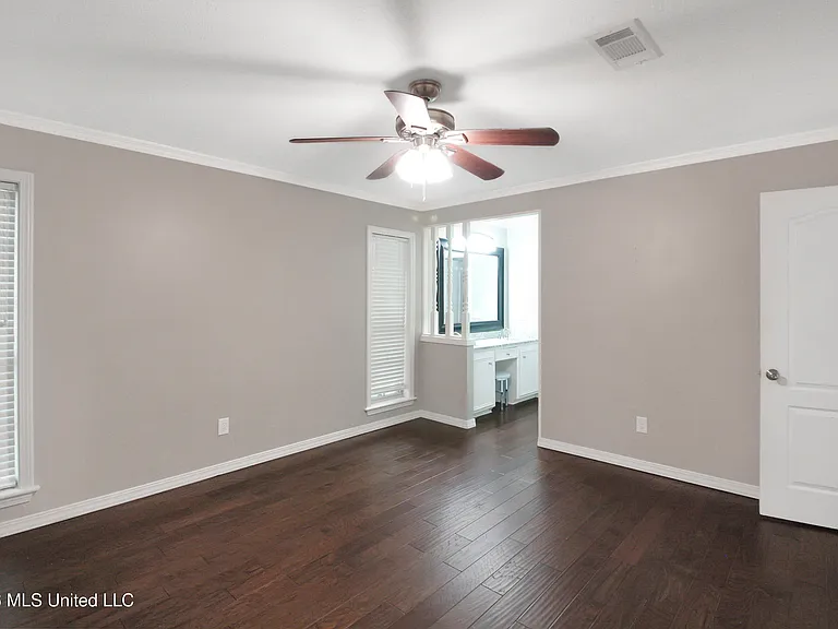 114 Trace Ridge Dr — Photo 8