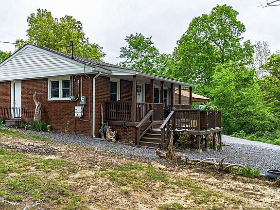 5th image of 155 Hill Rd