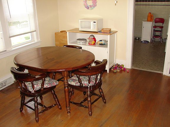 5th image of 942 S 34th St