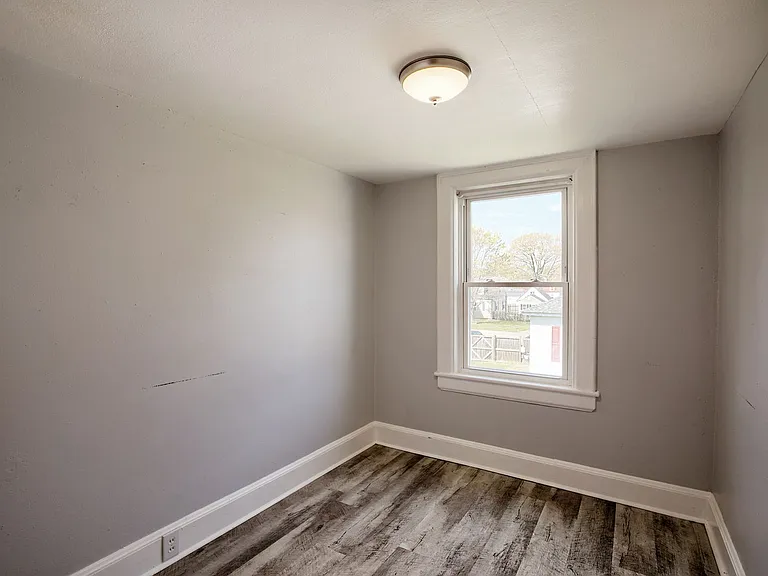 804 City Park Ave #B — Photo 8