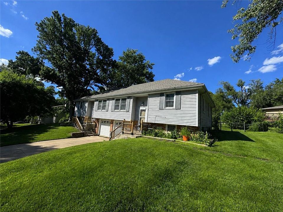 1st image of 4540 Melody Ln