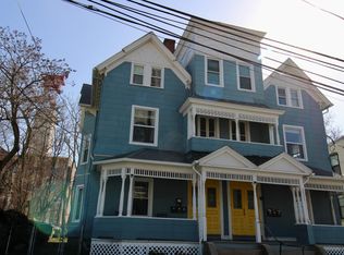 15 Huntington St #3, New London, CT 06320
