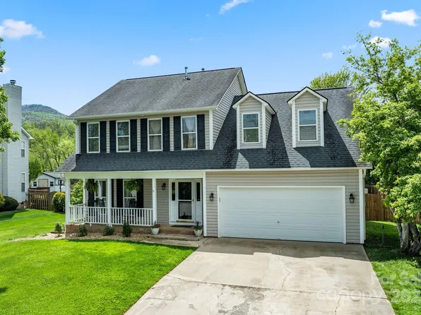 338 English Oak Rd, Fletcher, NC 28732