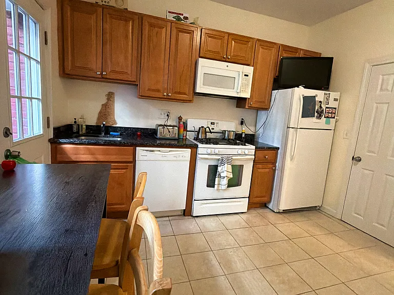 53 Brackett St #L2 — Photo 7