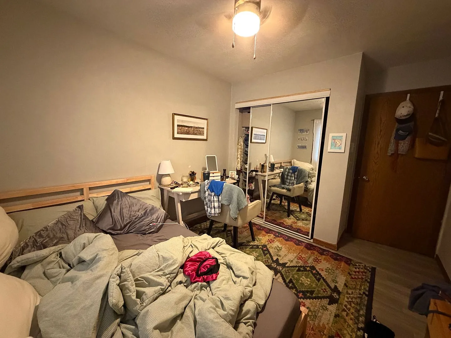 Roomy 3-Bedroom Apartment Close to UW-La Crosse — Photo 4