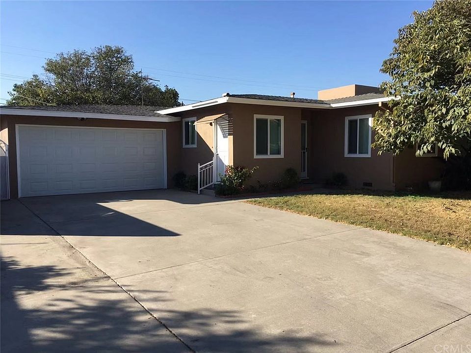 1st image of 323 N Ellen Dr