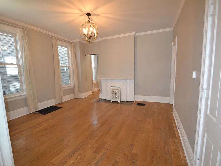 4217 Mad Anthony St — Photo 6