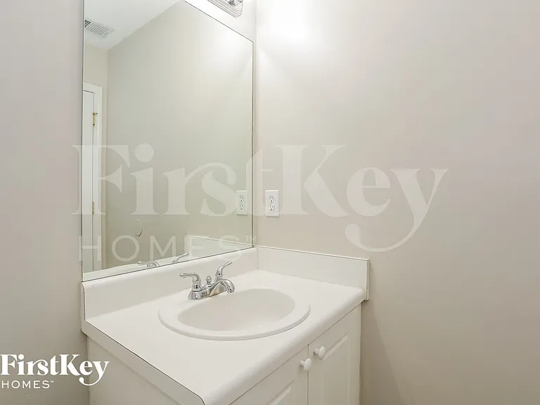 128 Watercress Ct — Photo 12
