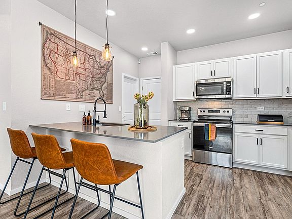 5th image of 6609 4th Street Rd #1