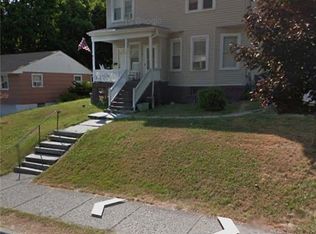28 California Ave, Middletown, NY 10940