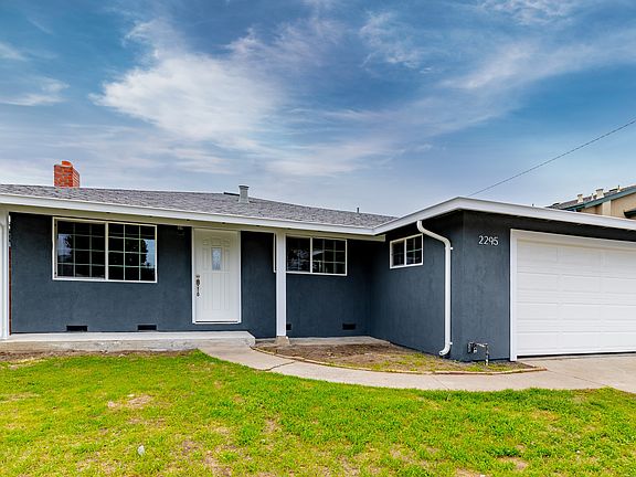 2nd image of 2295 Palmira Way