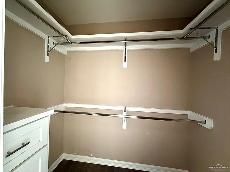 3409 Elmira Ave — Photo 14