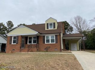 1701 Sulgrave Rd, Greenville, NC 27858