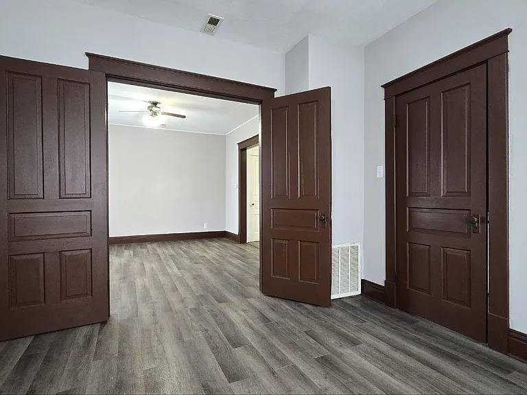 202 E Barker Ave #1 — Photo 6