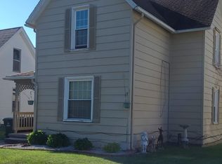 2018 Bertrand St, South Bend, IN 46628
