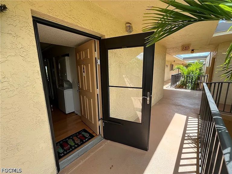 12491 McGregor Blvd #21 — Photo 1