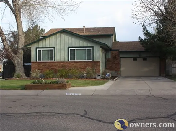 12 Briargate Ter, Pueblo, CO 81001