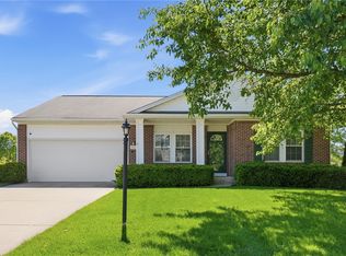 60 E Long Meadow Dr, Springboro, OH 45066