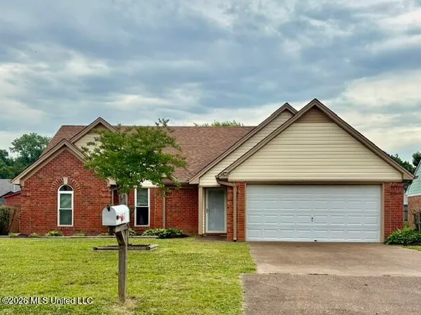 107 Peach Tree Dr, Senatobia, MS 38668