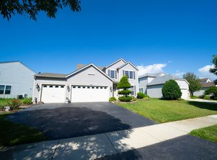 354 Daffodil Dr, Romeoville, IL 60446