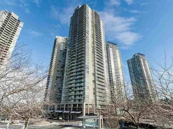 9981 Whalley Blvd #2410, Surrey, BC V3T 0G6