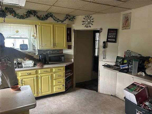 5th image of 1175 New Salem Rd