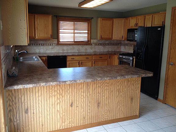 Spacious kitchen