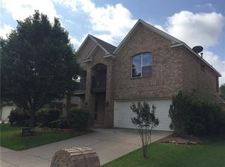 5204 Briar Forest Rd, Fort Worth, TX 76244