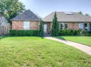 10630 Sandpiper Ln, Dallas, TX 75230