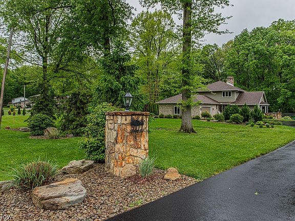 4th image of 5777 Lockwood Blvd