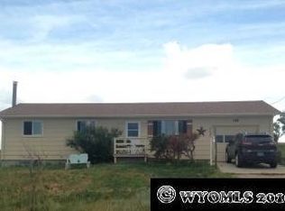 118 N Monkey Rd, Glenrock, WY 82637