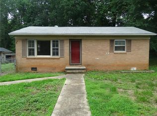 610 Lantana Dr, Dallas, NC 28034