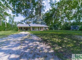 125 Oak Level Rd, Richmond Hill, GA 31324