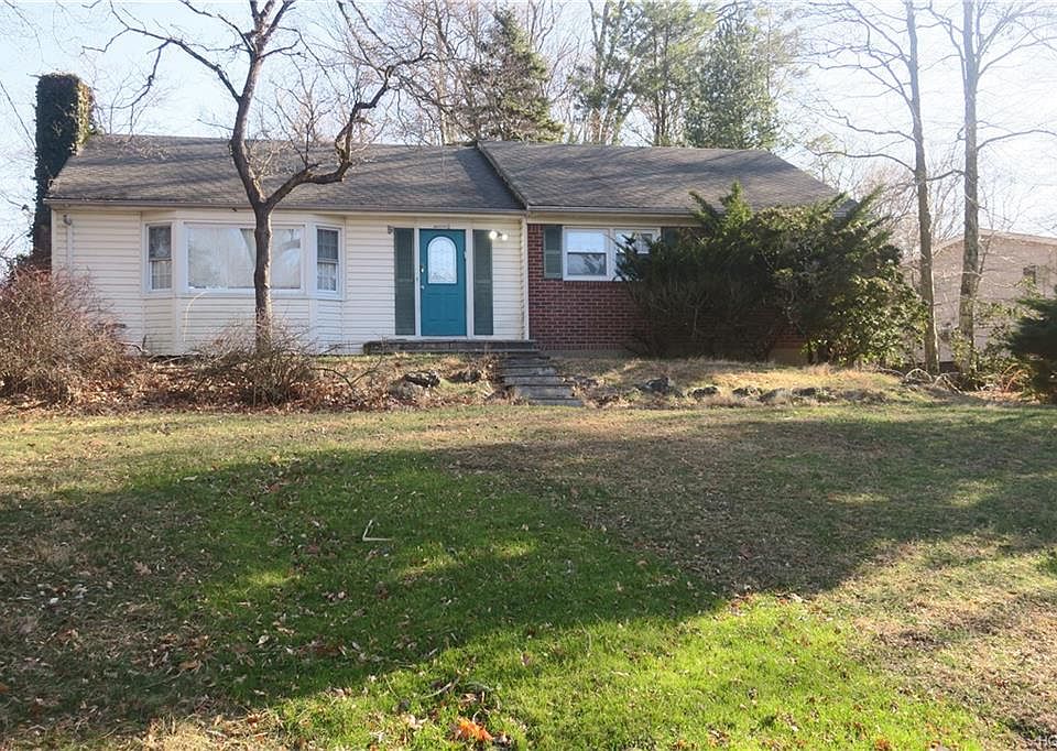 1st image of 20 Milrose Ln