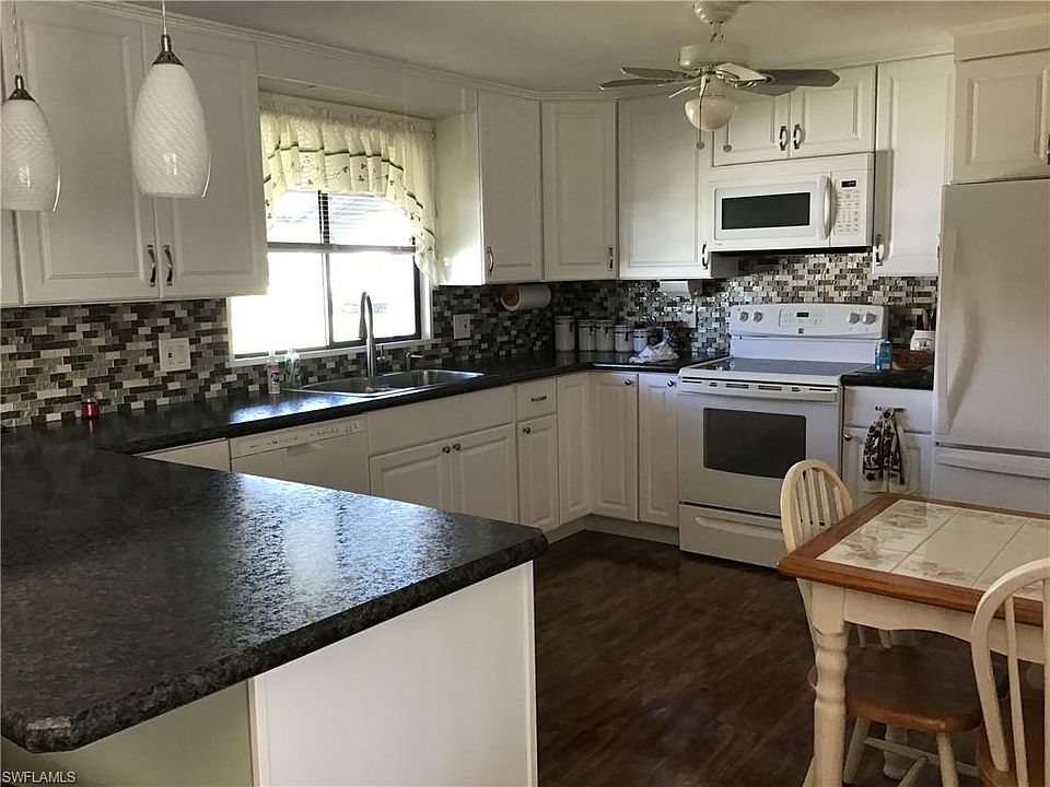 1st image of 27335 Joann Dr