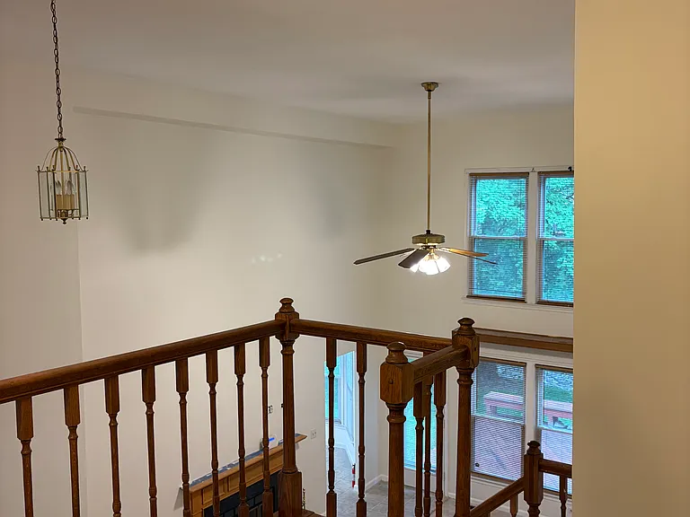 14208 Greenview Dr — Photo 8