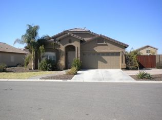 31764 N Royal Oak Way, San Tan Valley, AZ 85143