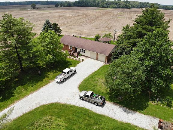 4th image of 4865 S County Road 950 W