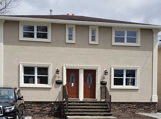 23 Grant St, Elmwood Park, NJ 07407