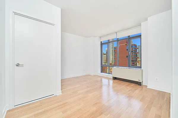 Rented by Living New York | media 10