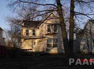 616 S Main St, Canton, IL 61520