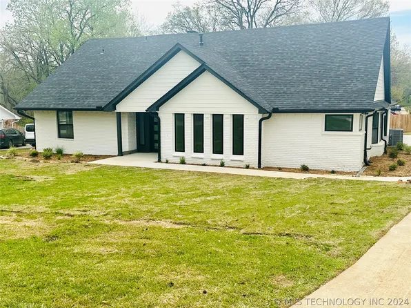 911 Crooked Oak Dr, Durant, OK 74701