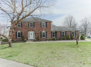 5804 Mango Dr, Saint Louis, MO 63129
